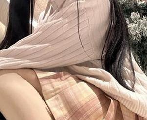 喜爱Asagiriai的甜心风格？别错过这本精美写真图集的精彩瞬间.txt