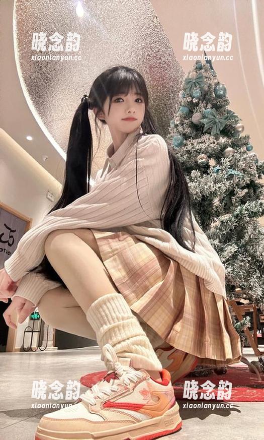 喜爱Asagiriai的甜心风格？别错过这本精美写真图集的精彩瞬间.txt