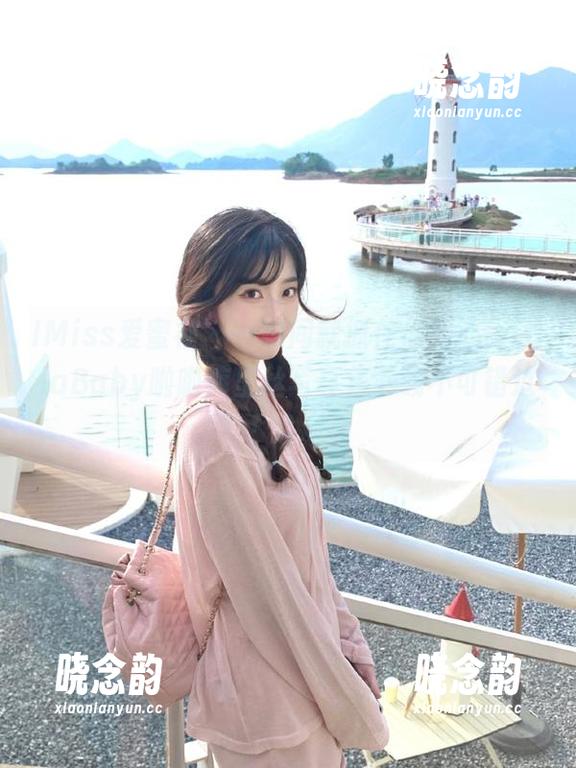 IMiss爱蜜社 - 一瞬间就抓住你的心，LalaBaby啦啦裤里丝写真集下载不可错过！.txt