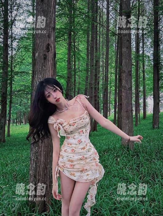 IMiss爱蜜社 - 捕捉土肥圆矮挫穷美足的动人瞬间，高清作品集展现她独特的魅力.txt