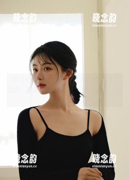 IMiss爱蜜社 - 探索艾米Amy的无圣光秘境：超美秘书套图奉上，绝对惊艳！.txt
