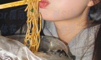 MFStar模范学院 – 看SiByl李思宁如何驾驭连体衣，精彩美图免费下载，让你赞叹不已！.txt