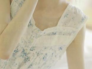 MFStar模范学院 – SiByl李思宁校服风私房写真，唤醒心中那段校园情怀.txt