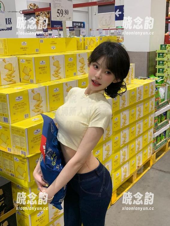 MFStar模范学院 - 在图库里发现小奶瓶呜呜的娇柔欲滴新人软妹子，快来一起感受软萌风！.txt