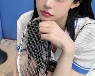 MFStar模范学院 – 探索悦爷妖精的女王图包，分享她独特魅力的无与伦比之作！.txt