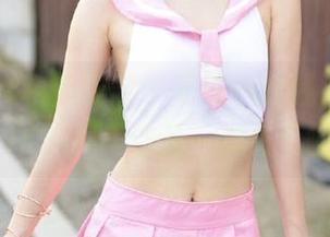 MFStar模范学院 – 不花一分钱，汐汐爱吃草莓JK的绝美作品一次看个够！.txt