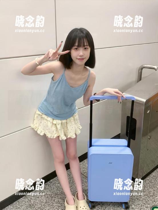 MFStar模范学院 - 黄乐然旗袍系列高清美图，尽显东方女性的优雅与气质.txt