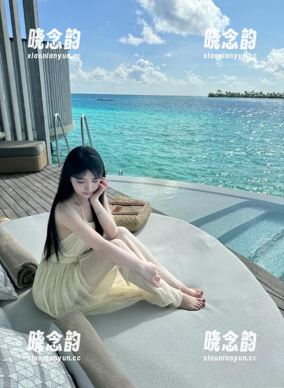MiStar魅妍社 - 最新惊喜：李梓熙的裸足写真原图，轻松唤醒你的生活美感.txt