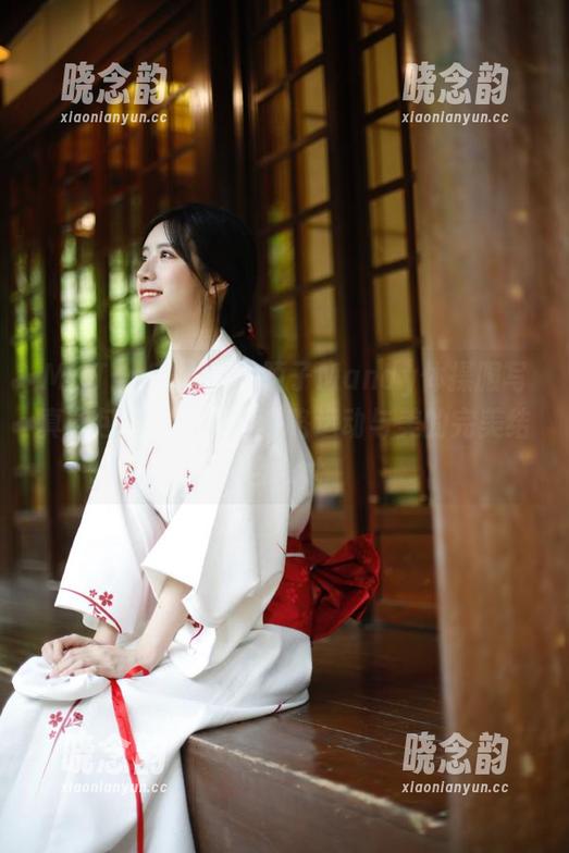 MiiTao蜜桃社 - 陌子Mandy体操服写真图包下载，带你领略运动与美的完美结合.txt