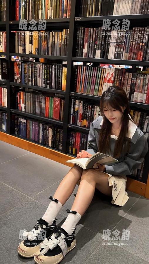 Mozzi(모찌)Loozy–推特女孩：精彩绝伦的cos图册大放送.txt
