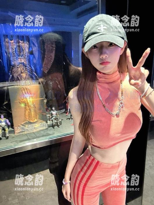 MyGirl美媛馆 - 不容错过！于大小姐的精美圣诞图集免费送给你.txt