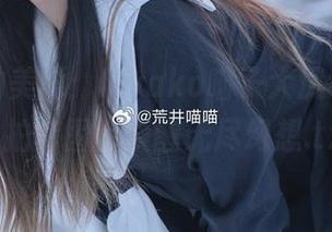 时光中的美丽：Nyako喵子大凤纯白婚纱私拍套图，唤醒无尽幻想.txt