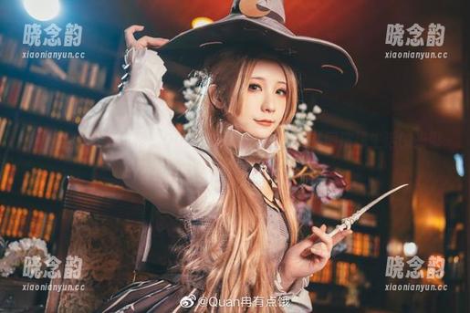 结合全套写真风格，Quan冉有点饿与舅妈共同演绎生活的光影！.txt