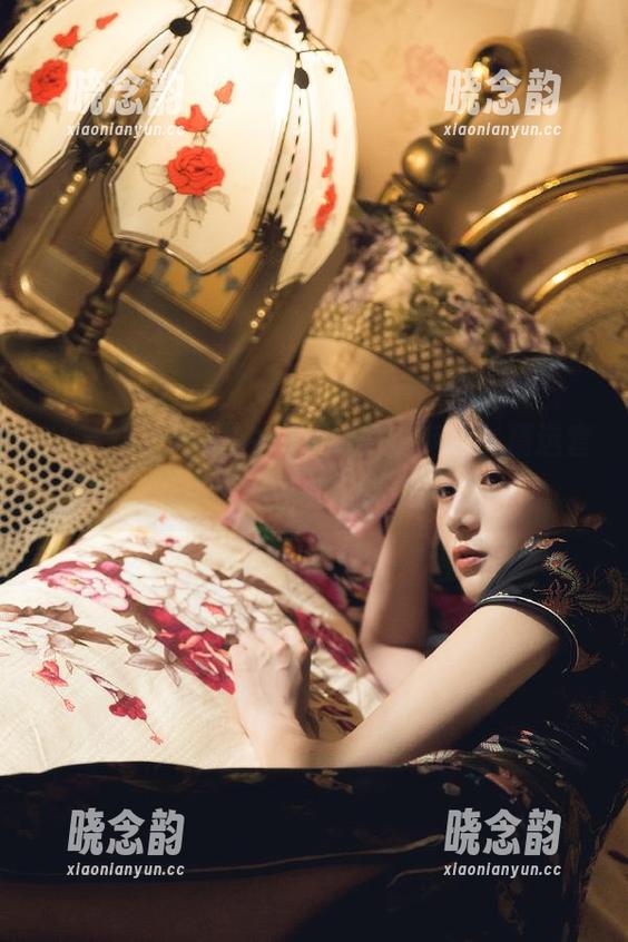 SSA丝社 - 跟随小鱼女王的步伐，精选套图带你领略她的魅力世界.txt
