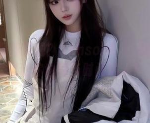 谁说衣服得花钱？Sonson(손손)的免费礼服套图让你也能当时尚达人！.txt
