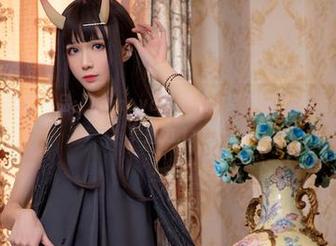 精选图库中的艺术品：Tomoyo酱倾心演绎碧蓝航线-能代礼服的绝美魅力.txt