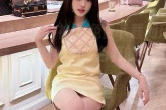 TouTiao头条女神 – 免费下载刘瑾希最新写真图片，欣赏她眉飞色舞的艺术表达！.txt