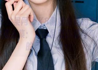 UGirls尤果网 – K8傲娇萌萌的旗袍写真资源珍藏合集：为你呈现优雅与可爱交融的瞬间！.txt