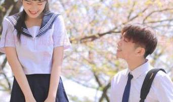 UGirls尤果网 – 捕捉Zora若拉牛仔裤的魅力：写真合集更新，尽显青春活力.txt
