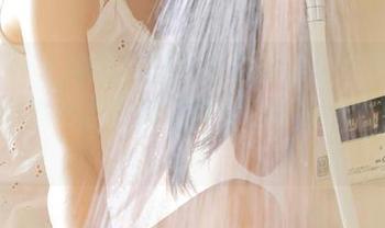 UGirls尤果网 – 周于希全新泳衣高清写真，展现她活力四射的青春与动感风采！.txt