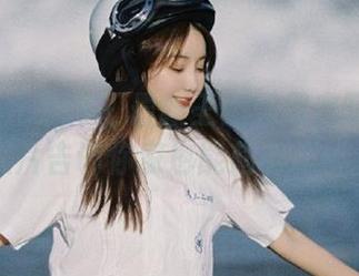 UGirls尤果网 – 最新王翊涵居家写真：一组照片告诉你家也能超有趣！.txt