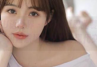 XIAOYU语画界 – 77qiqi职业装高清原图分享，闪耀职场的经典与现代交融.txt