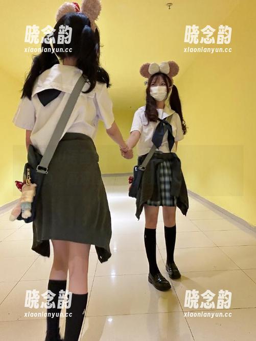 XIAOYU语画界 - Angela小热巴棉袜魅力写真，高清图片记录她的精彩瞬间.txt