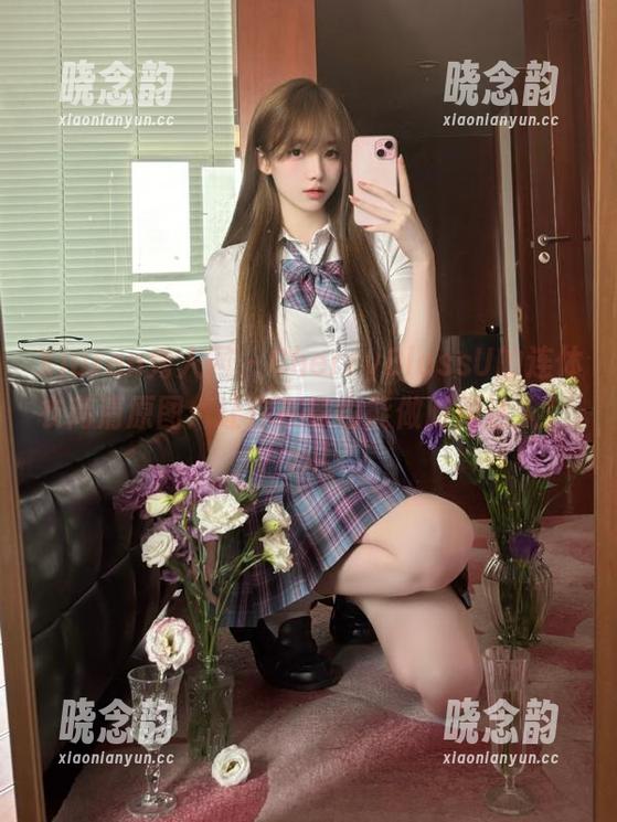Xiuren秀人网 - CherryBlessU的连体衣高清原图：让你在家也能做时尚达人！.txt