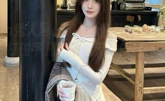 Xiuren秀人网 – Miko酱带来的私拍睡衣写真，打破平凡，展现无尽的时尚可能！.txt