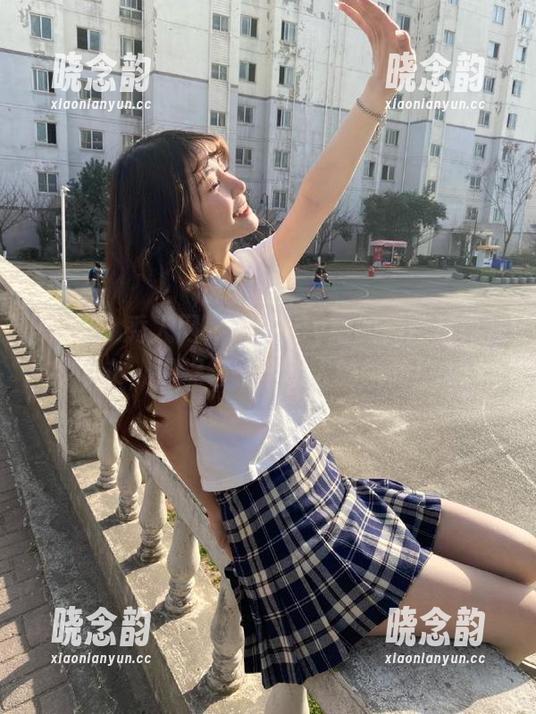 Xiuren秀人网 - 博主icy猪的黑色写真在线发布，捕捉每一个动人的瞬间！.txt