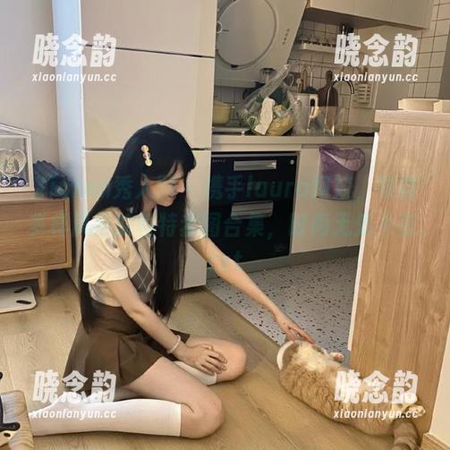 Xiuren秀人网 - 携手laura阿姣，领略多样风格的模特套图合集，时尚无处不在.txt