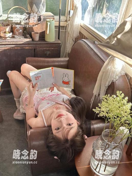 Xiuren秀人网 - 绝对不能错过的乔一一双马尾美图资源，颜值终于有真相了！.txt