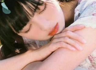 Xiuren秀人网 – 无敌可爱的凯竹姐姐棉袜写真集，下载后你会变得更萌！.txt