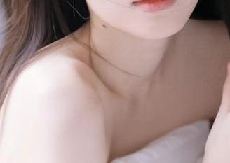 Xiuren秀人网 – 区静瑶泳装写真：海滩魅力与优雅气质，夏日里的精彩分享不停歇！.txt