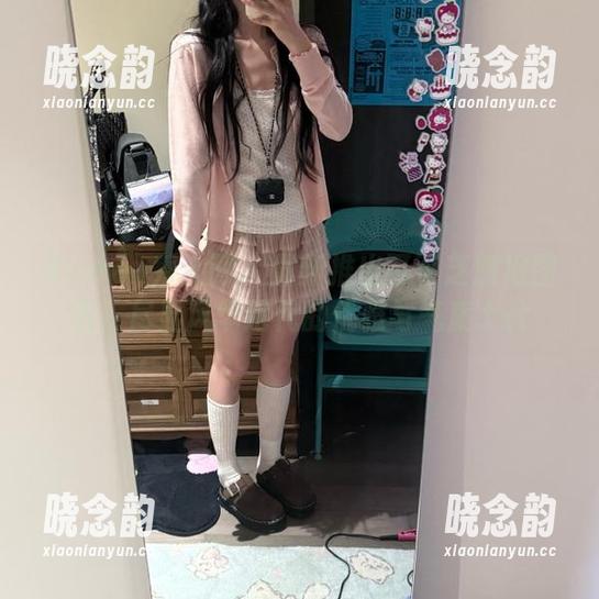 Xiuren秀人网 - 最新推出可可芝旗袍图包，尽显风华绝代的优雅与气质.txt