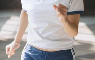 Xiuren秀人网 – 关注周周不吃香菜浴室，每周更新的绝美图片为你呈现摄影的无尽魅力.txt