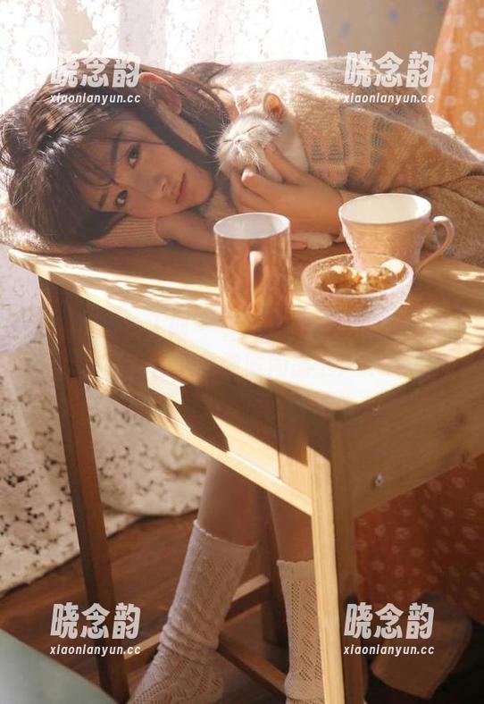 Xiuren秀人网 - 看！周慕汐的私房写真作品，修女也能时尚前卫！.txt