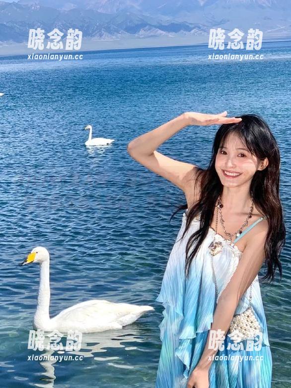 Xiuren秀人网-周慕汐 Xiuren秀人网 - 最新写真盛宴:周慕汐裤里丝展现迷人瞬间,简直美到窒息!.txt