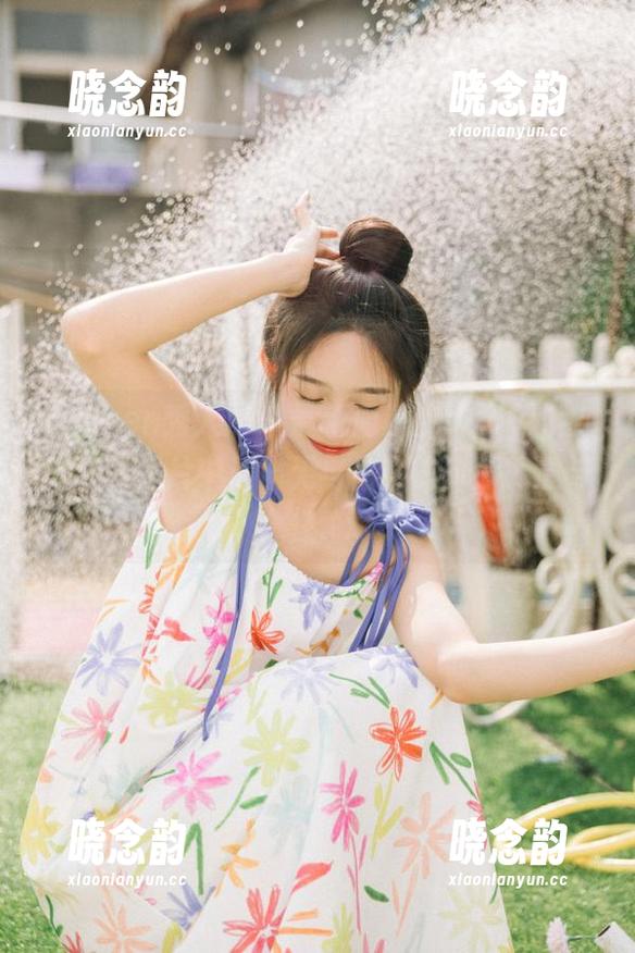 Xiuren秀人网 - 最新周慕汐baby豹纹写真，照片中透出无与伦比的时尚气息与个性.txt