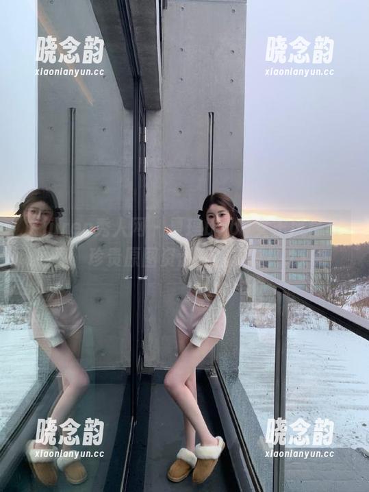 Xiuren秀人网 - 夏瑶baby女王风格写真，珍贵原图资源等你欣赏！.txt