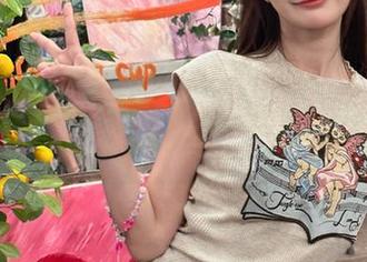 Xiuren秀人网 – 深入林文文的无圣光眼镜艺术写真，感受她的光影与魅力交织！.txt