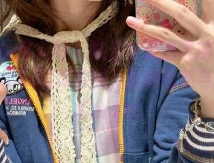 Xiuren秀人网 – 裸足行走的灵魂——林文文yooki写真套图，诠释自然与人性的结合.txt