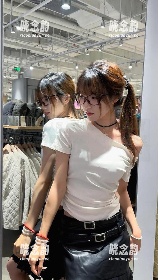 Xiuren秀人网 - 精选私语baby写真《肉丝》，网盘下载链接，精彩无限等你来探.txt