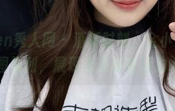Xiuren秀人网 – 清新时刻，金小依清纯原图福利，展现无尽青春活力.txt