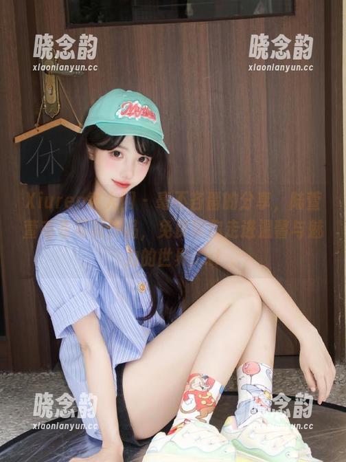 Xiuren秀人网 - 毫不吝啬的分享，陆萱萱毛衣写真作品，免费带你走进温馨与魅力的世界.txt