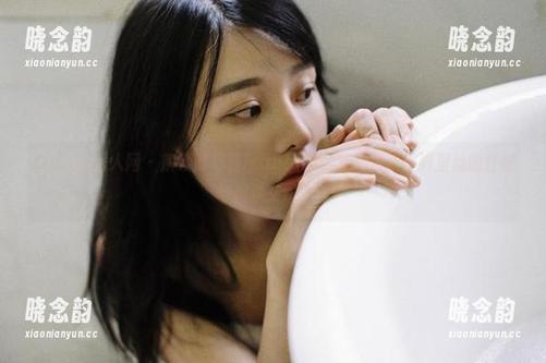Xiuren秀人网 - 解锁陈巧蓓isabella的私拍合集！裤里丝的性感与优雅交织.txt