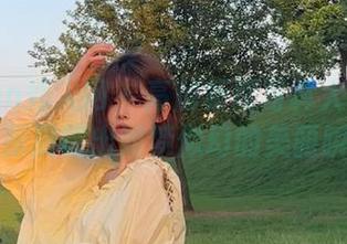 Xiuren秀人网 – 高解析度写真大赏：鹿小茜礼服展现出如梦似幻的美丽瞬间.txt