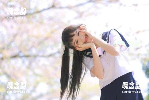 Yebin(전예빈)最新圣诞节写真，玩转节日风情，谁说节日不能性感？.txt