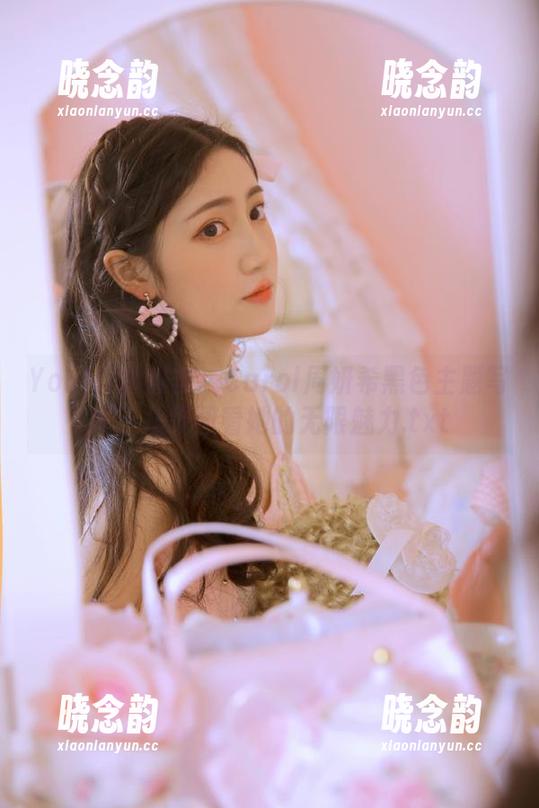YouMi尤蜜荟 - Carol周妍希黑色主题写真：从原图看她的无限魅力.txt