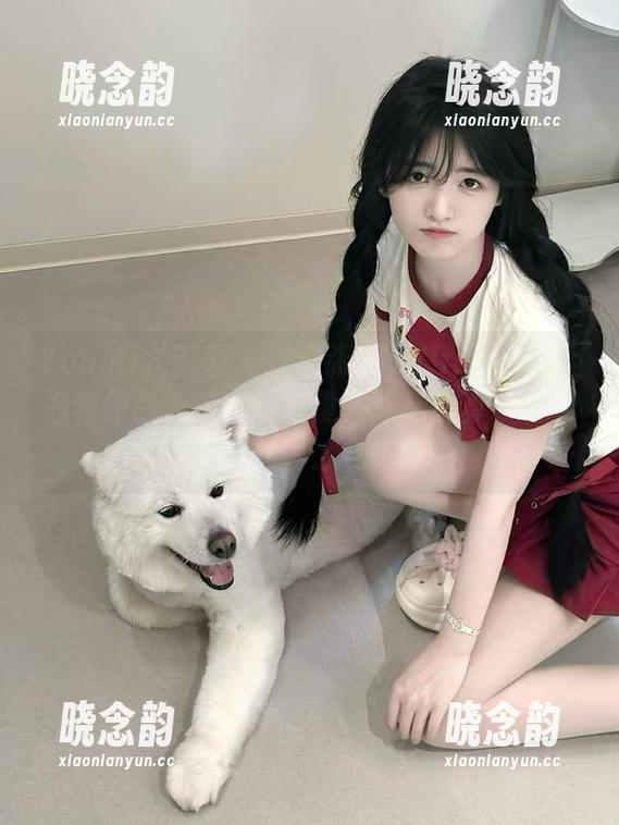 YouMi尤蜜荟 - 发现张思允Nice的温柔福利作品，感受她在镜头背后的真挚与柔情。.txt
